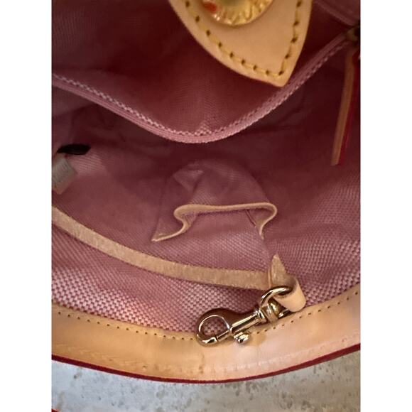 NWT! Vtg Dooney & Bourke Cream Crossword Leather & Canvas Bucket Bag Orig $175* - Picture 8 of 13